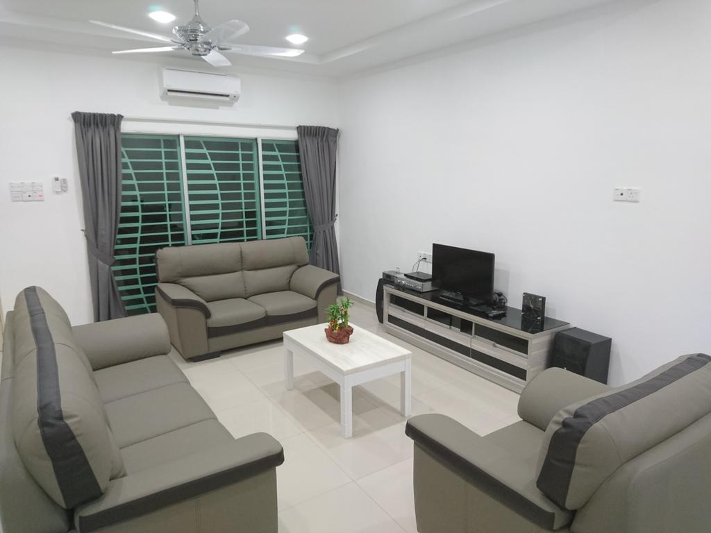 Comfortable Homestay Raub Bagian luar foto