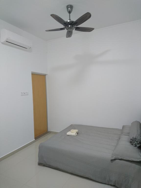 Comfortable Homestay Raub Bagian luar foto