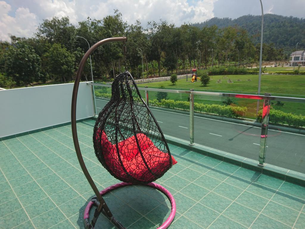 Comfortable Homestay Raub Bagian luar foto
