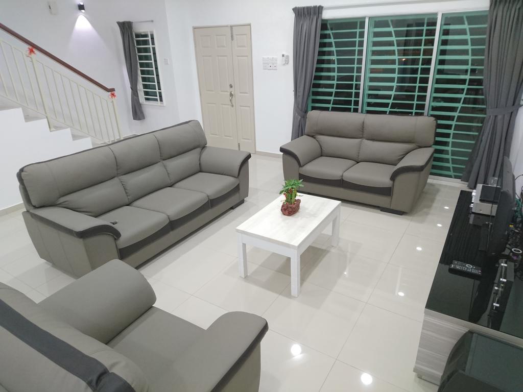 Comfortable Homestay Raub Bagian luar foto