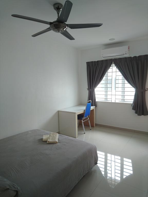 Comfortable Homestay Raub Bagian luar foto